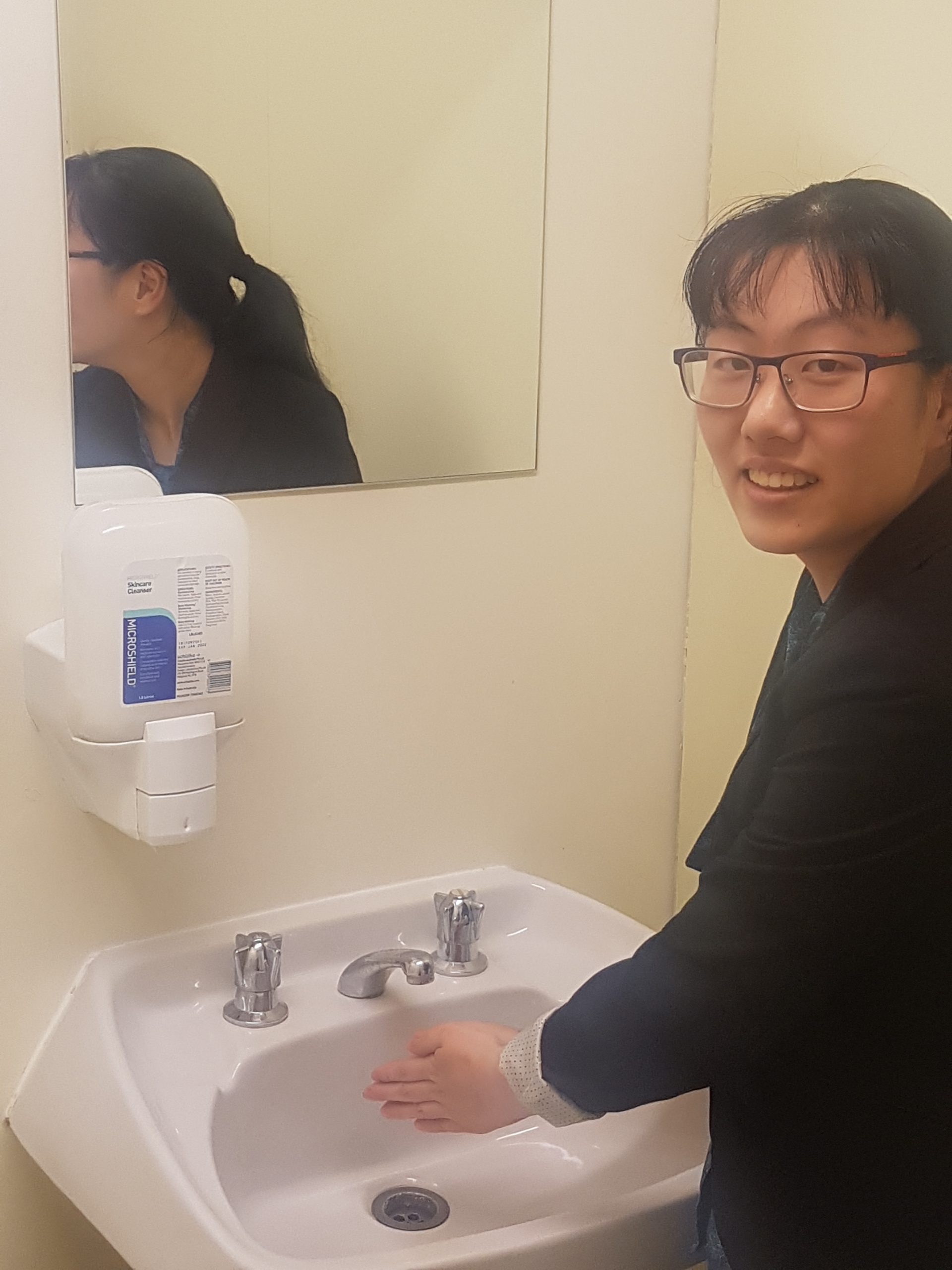 vanessa wong washing hands